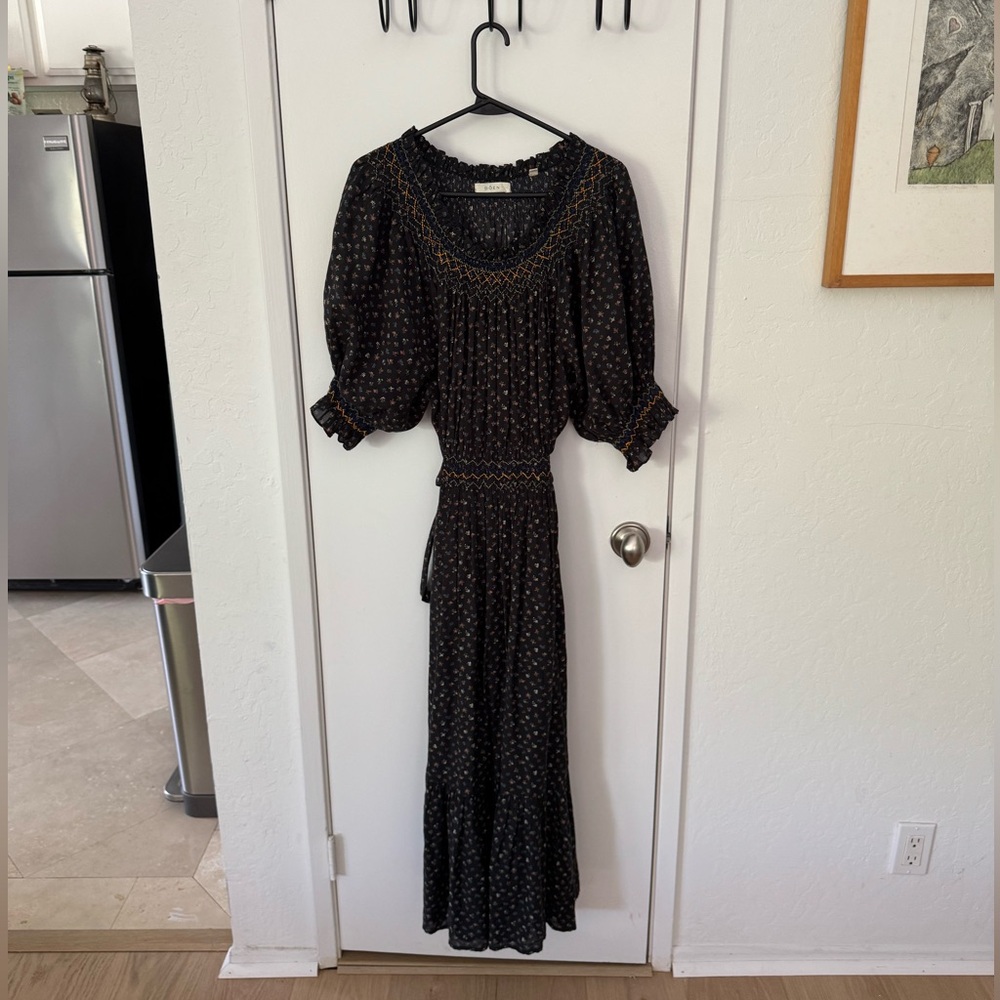 Dôen Floral Dress. Navy and Multi-Color.